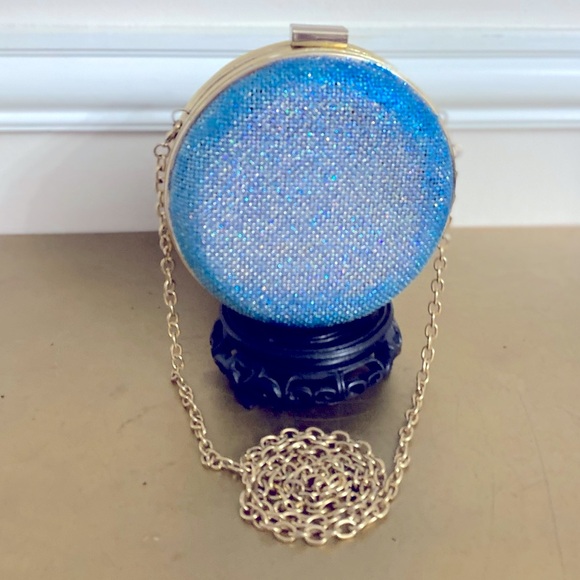 Sondra Roberts Metallic Clutch - Picture 3 of 10